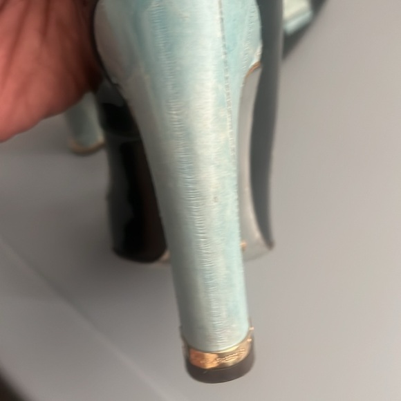 Vintage DOLCE & GABBANA Navy & Light Blue Elegant Pumps - Picture 14 of 16